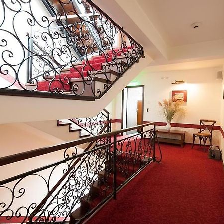 Hotel Ana Арад Екстер'єр фото